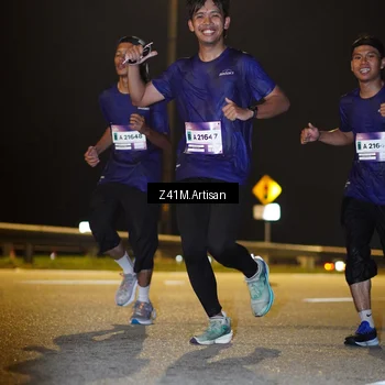 Runner Photo 7315370