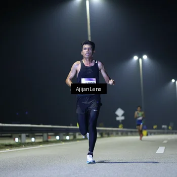 Runner Photo 7315424