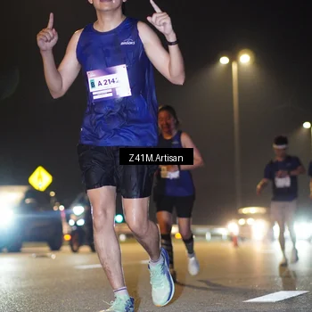 Runner Photo 7315444