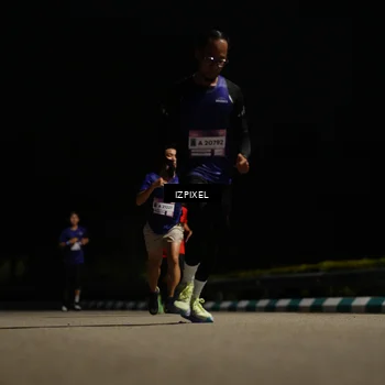 Runner Photo 7315446