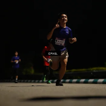 Runner Photo 7315487