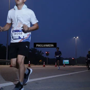 Runner Photo 7315492