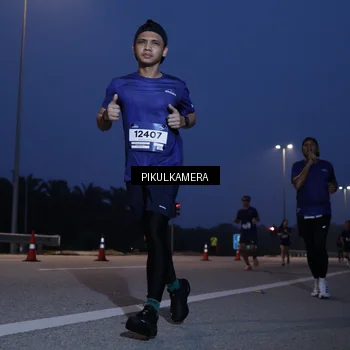 Runner Photo 7315538