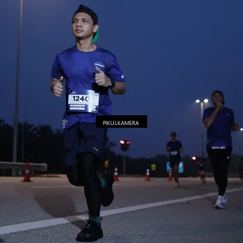 Runner Photo 7315550