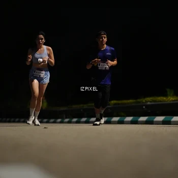 Runner Photo 7315618