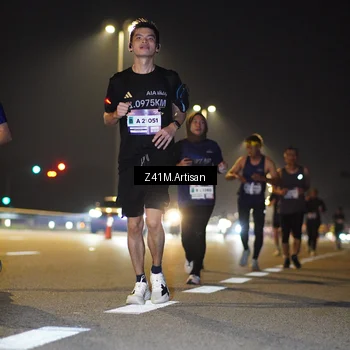 Runner Photo 7315621