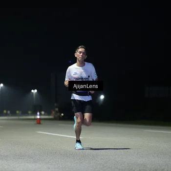 Runner Photo 7315680