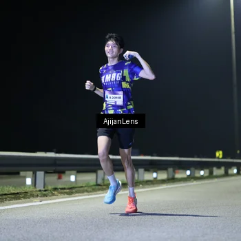 Runner Photo 7315723