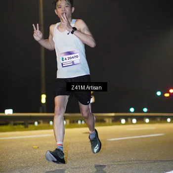Runner Photo 7315740