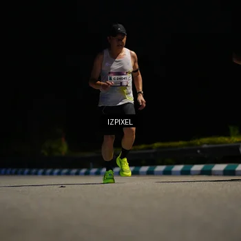 Runner Photo 7315744