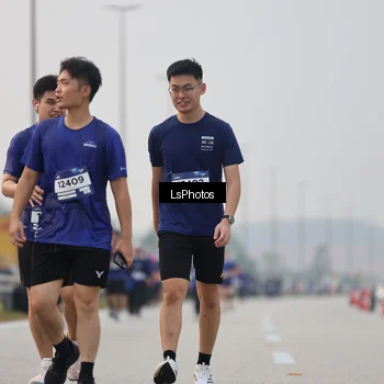 Runner Photo 7315749