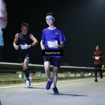 Runner Photo 7315751