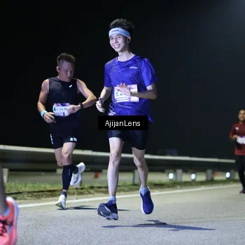 Runner Photo 7315755