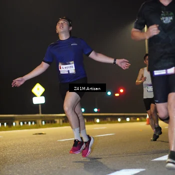 Runner Photo 7315761