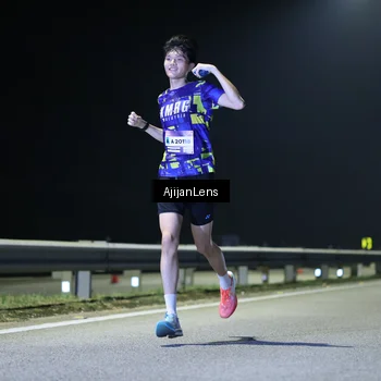 Runner Photo 7315787