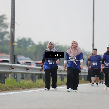 Runner Photo 7315794
