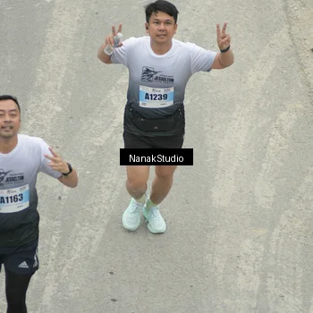 Runner Photo 7315809