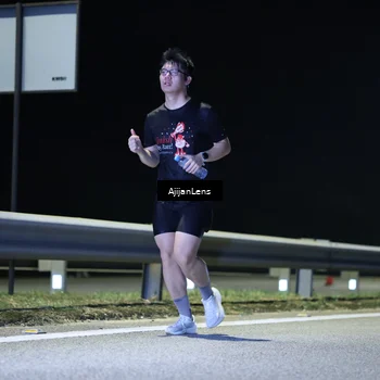 Runner Photo 7315844