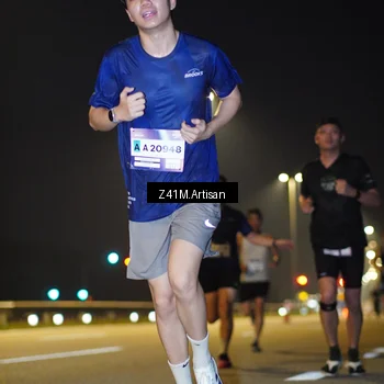 Runner Photo 7315848
