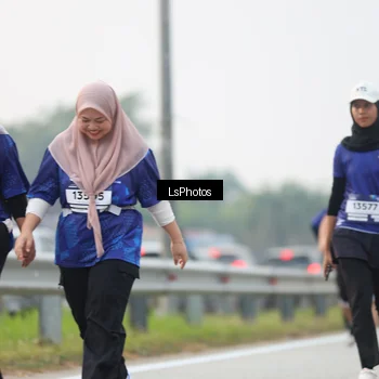 Runner Photo 7315854