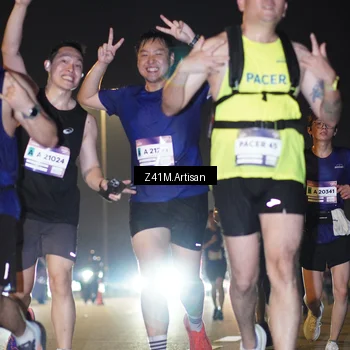 Runner Photo 7315858