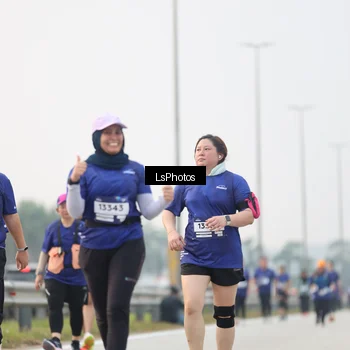Runner Photo 7315871