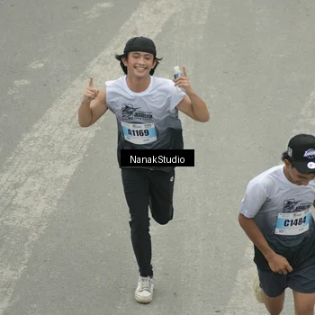 Runner Photo 7315883