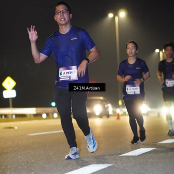 Runner Photo 7315913