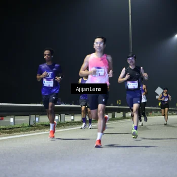 Runner Photo 7315923