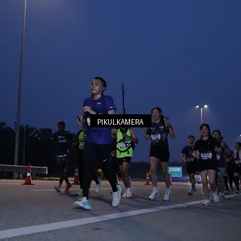 Runner Photo 7315934