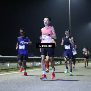 Runner Photo 7315936