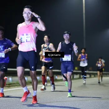 Runner Photo 7315950