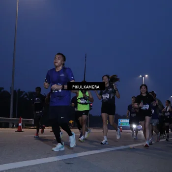 Runner Photo 7315967