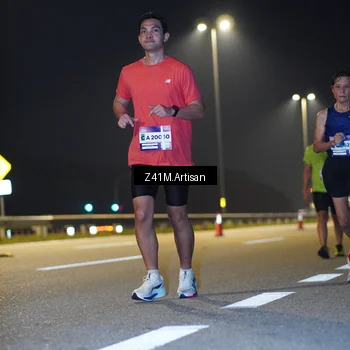 Runner Photo 7315975