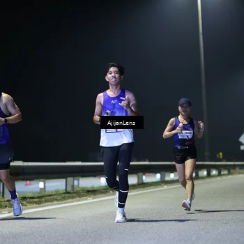 Runner Photo 7315997