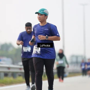 Runner Photo 7316039
