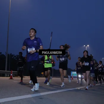 Runner Photo 7316041