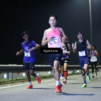 Runner Photo 7316043