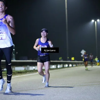 Runner Photo 7316072