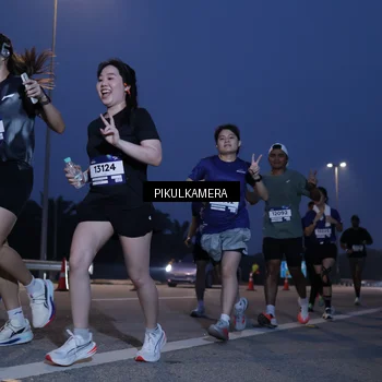 Runner Photo 7316089