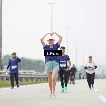 Runner Photo 7316144