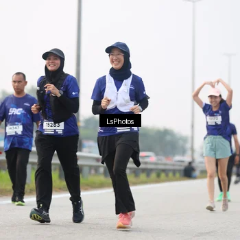 Runner Photo 7316154