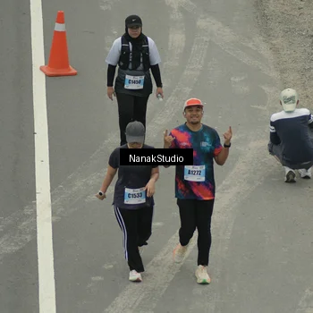 Runner Photo 7316159