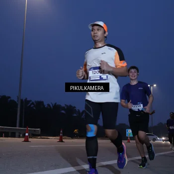 Runner Photo 7316181