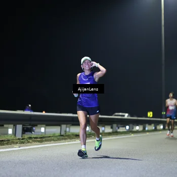 Runner Photo 7316192
