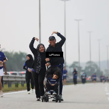 Runner Photo 7316194