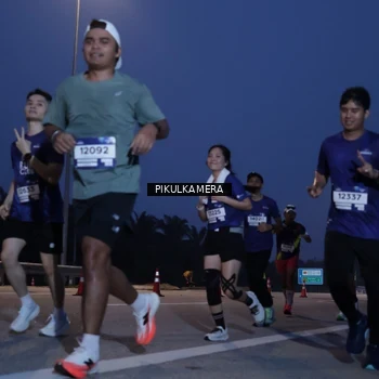 Runner Photo 7316196