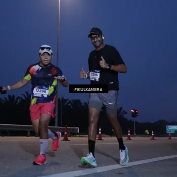 Runner Photo 7316249