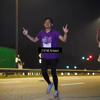 Runner Photo 7316354