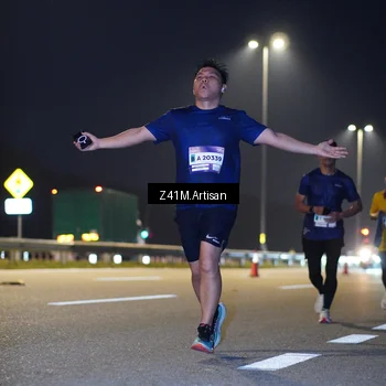 Runner Photo 7316357